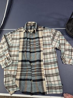 Button-Down Plaid Flannel Shirt - Blue/Tan